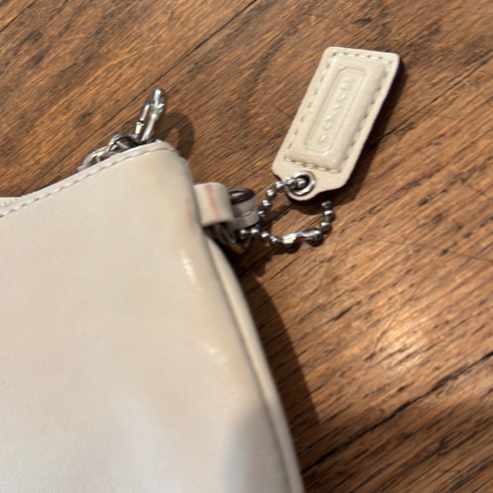 Coach Leather Wristlet - Picture 6 of 9